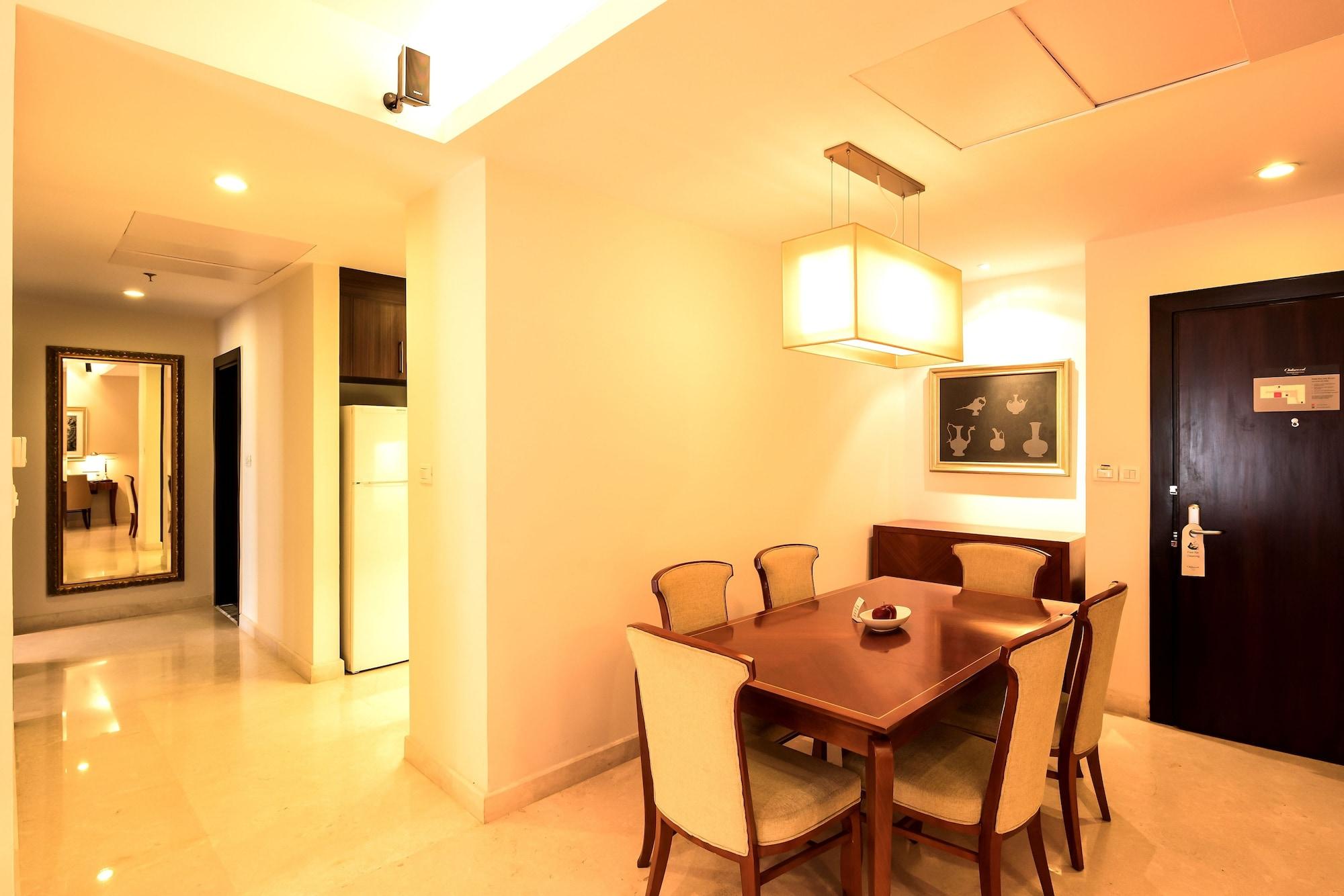 Oakwood Premier Prestige Bangalore Exterior photo